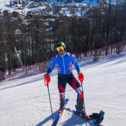 club des sports isola 2000