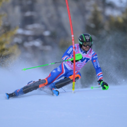 club des sports isola 2000